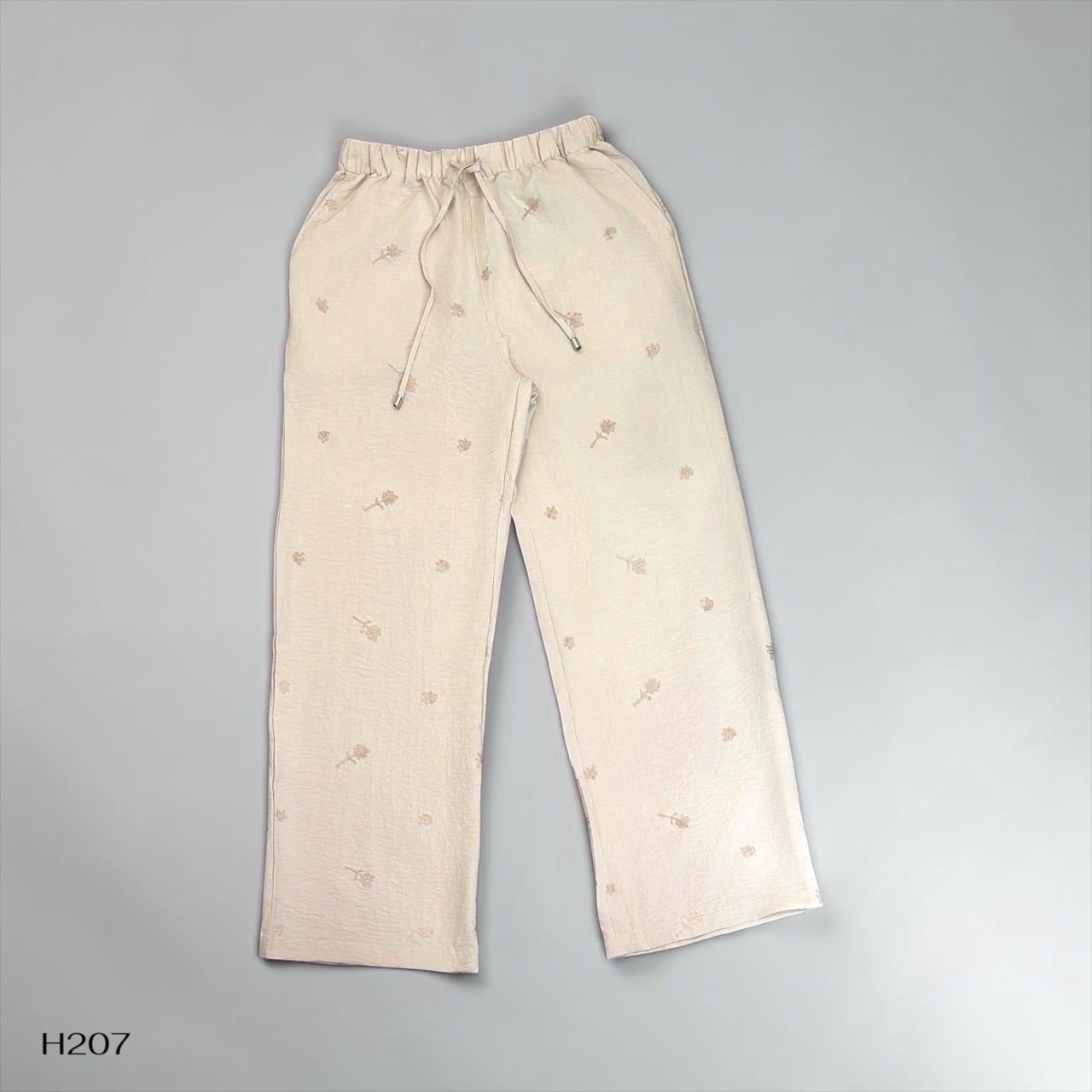 Quần dài đũi thêu style Hàn H207 / KEM