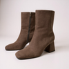 Giày boot style US UK / Size: 37.5 / NÂU