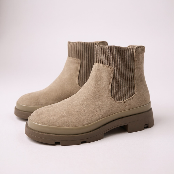 Giày boot / Size: 37.5 / NÂU