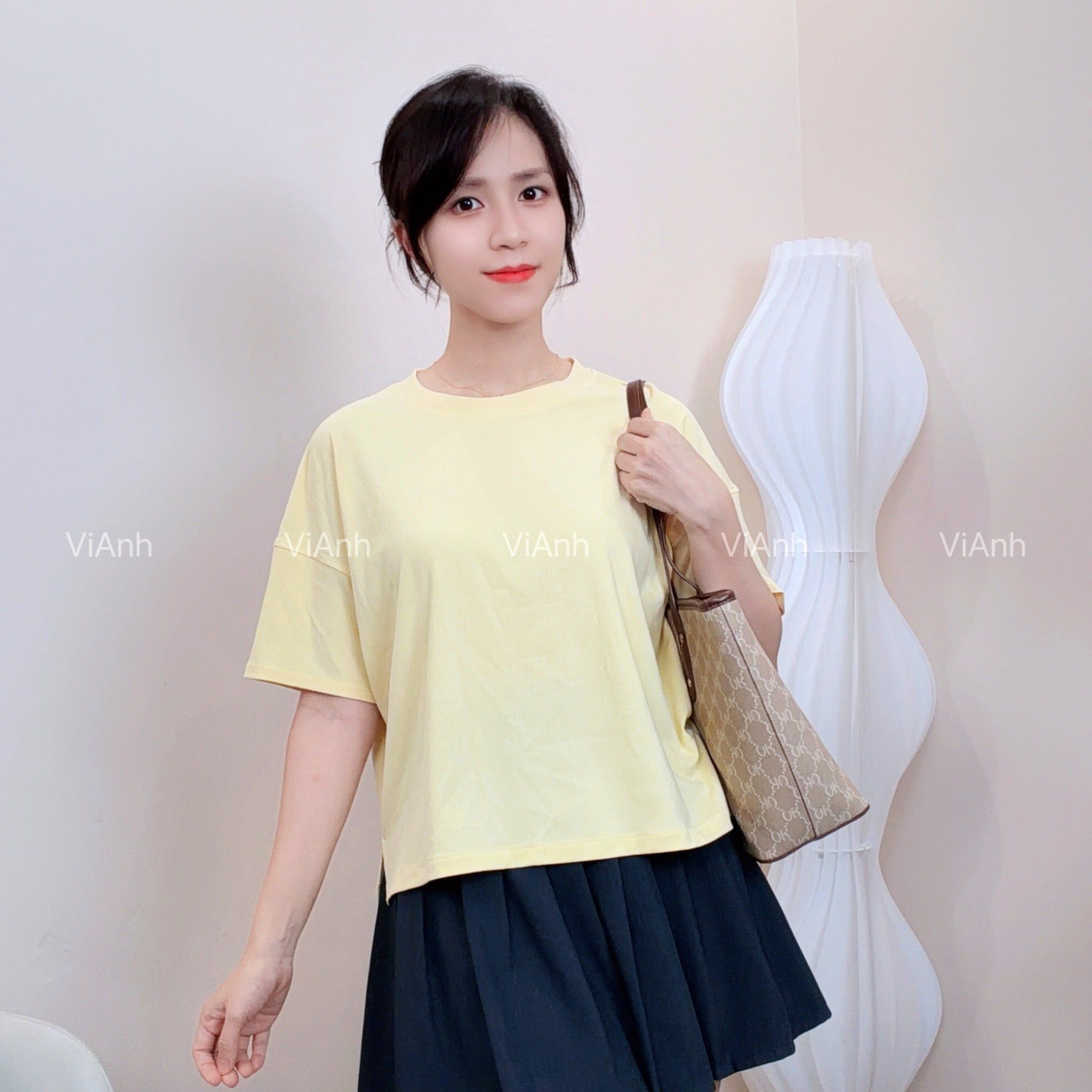 Áo thun ngắn tay cổ tròn style US UK