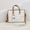 Túi xách tote bag phom chữ nhật CĐC, CHR T59 / 25x34 / TRẮNG PHỐI NÂU
