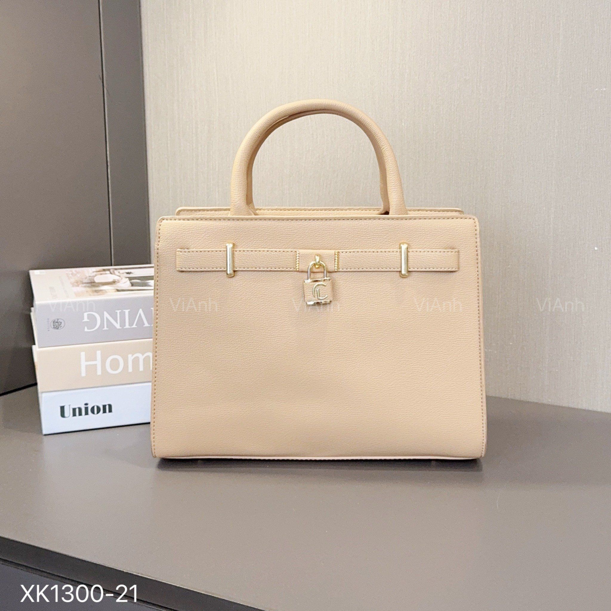 Túi xách B1 style Âu Mỹ chữ nhật xách tay KĐC CHR khoá / m25 đ28 c21 / BE