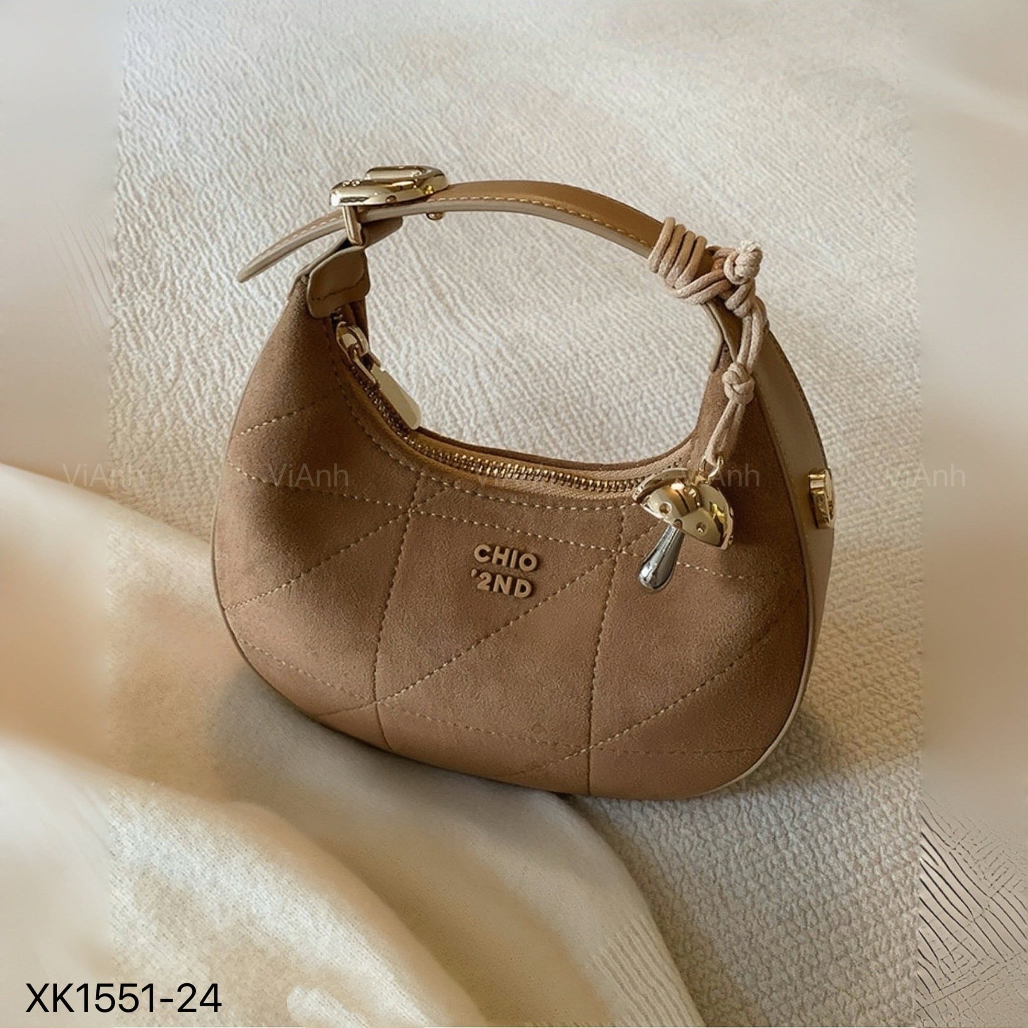 Túi xách Chio phom bầu xách tay,CĐC , CHR / 20x15 / NÂU