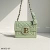 Túi B486 chần chéo hoạ tiết chữ B Bolsos Alicia XK1572 / 16 X 22