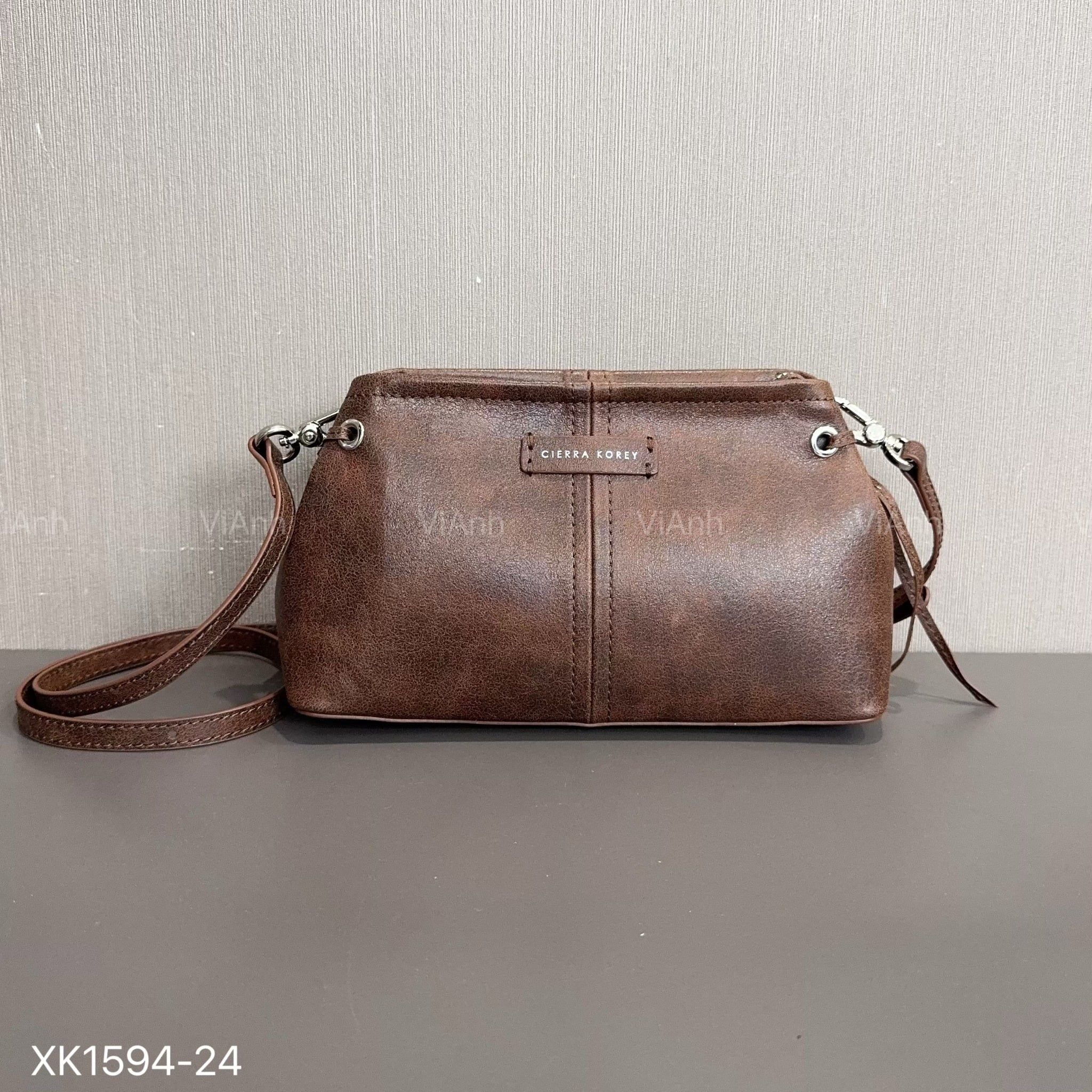 Túi xách Cierra CĐC / m18 đ22 c 12 / NÂU