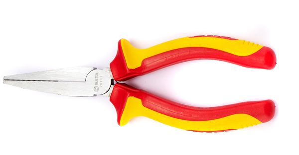Kìm mũi thẳng dẹp cách điện 6