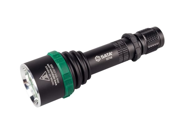 Đèn pin sạc thân hợp kim nhôm tầm xa 460lm SATA 90748