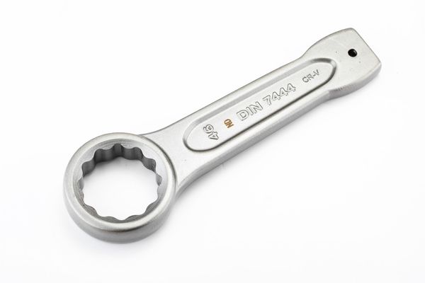 Cờ lê đóng đầu vòng 100mm SATA 48527