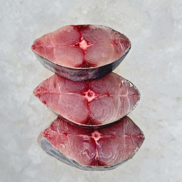 Cá thu ống cắt khoanh 250g/khay