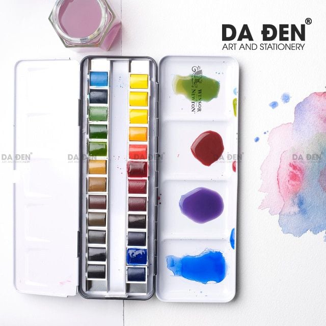Màu Nước Winsor & Newton Professional Watercolour Set of 24 Màu Pan Nén