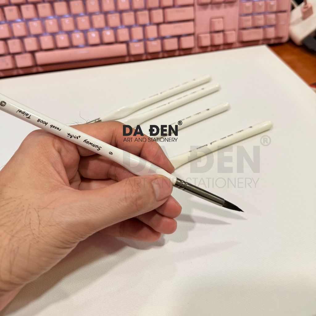 Cọ Vẽ Sunway Thân Trắng Lông Sóc (B008)