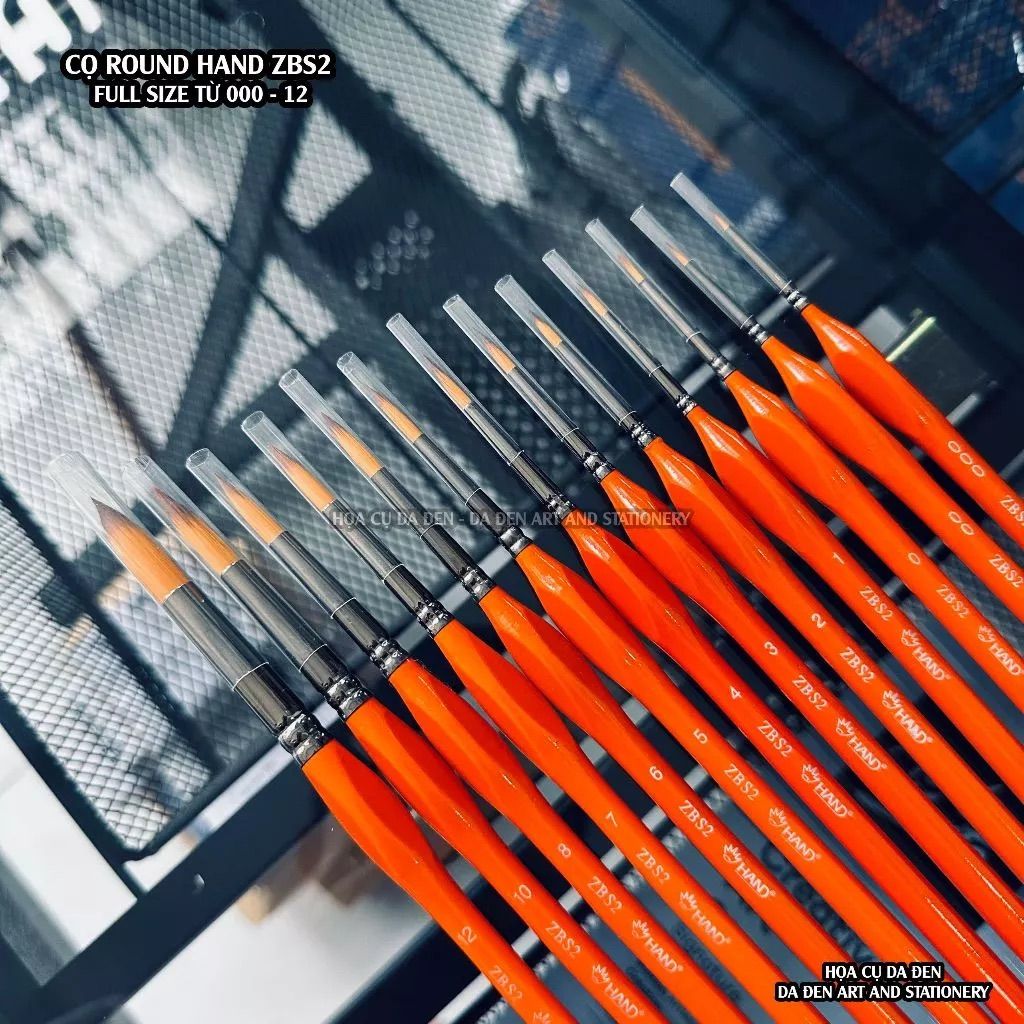 Cọ Vẽ Đầu Tròn Hand ZBS2 Thân Vàng