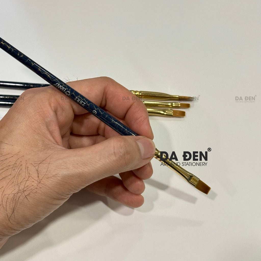 Cọ Vẽ Hand Đầu Vuông Thân Xanh ZBR2