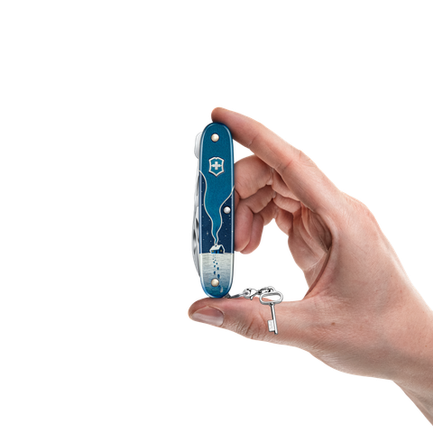  Dao đa năng Victorinox Synergy Alox Winter Magic Limited Edition 2026 – 0.8211.22E1 