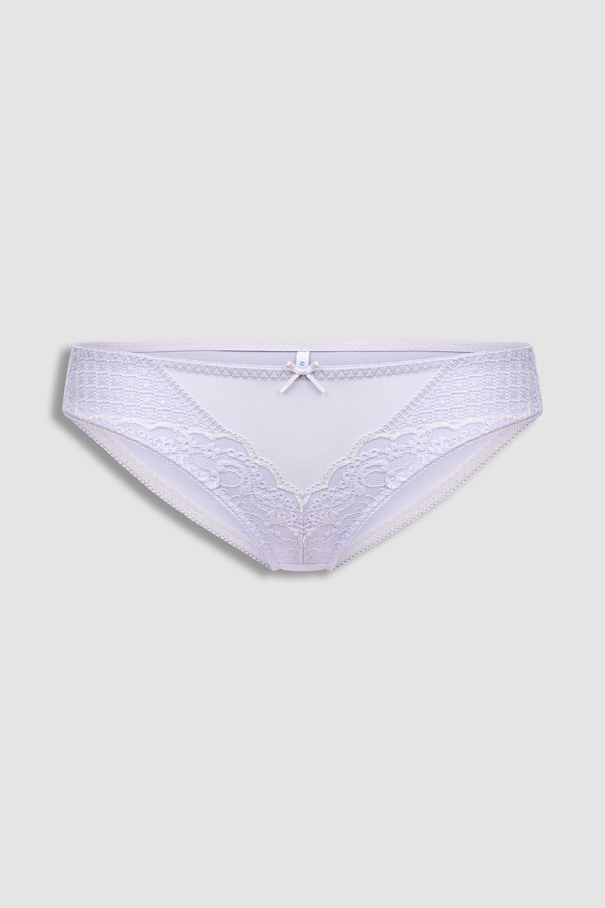 Quần lót Misaki phối ren tinh tế - 8326