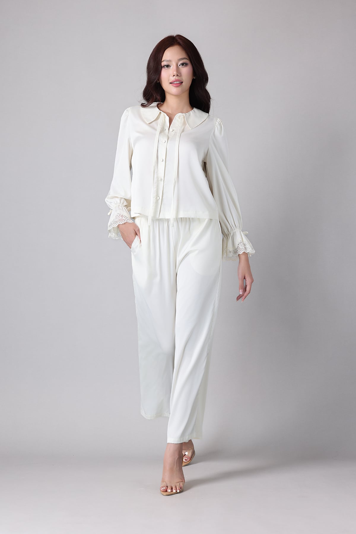 Bộ pijama dài Vera by Chipu satin trơn phối ren - C0052