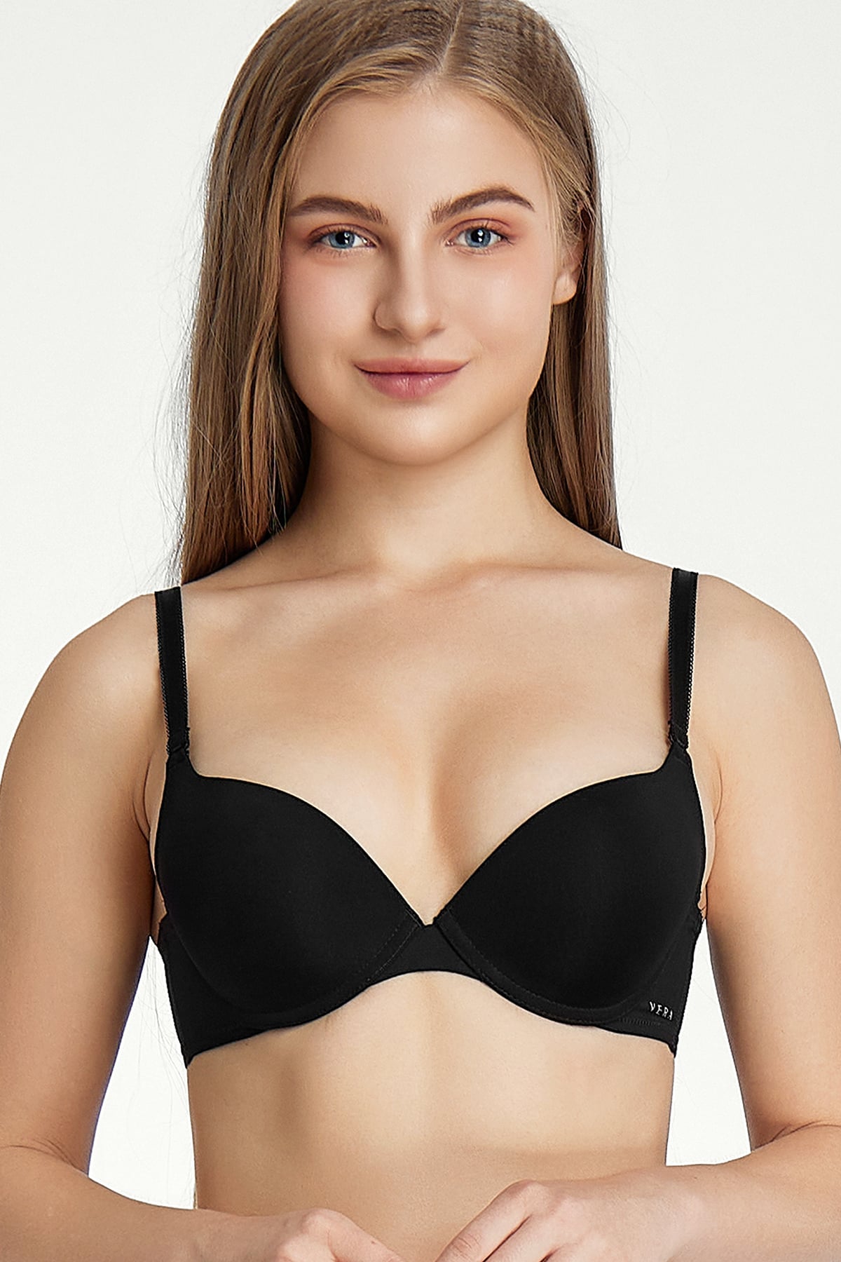 Áo Ngực Vera V0681 Cup 3/4 Mút Dày Có Gọng Vera