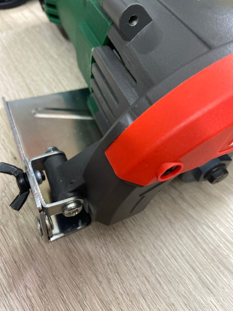 Máy cắt gạch dekton DK-CG125