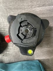 Máy cân bằng laser 5 tia xanh Bosch GLL 50-15XG