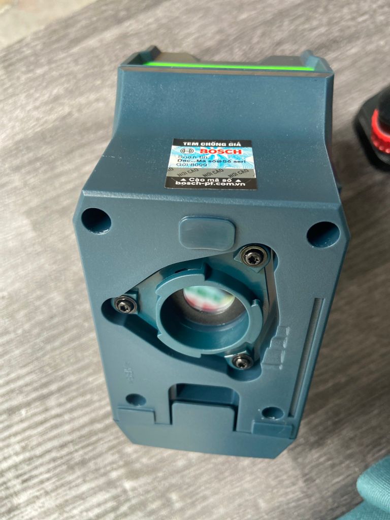 Máy cân bằng laser 5 tia xanh Bosch GLL 50-15XG