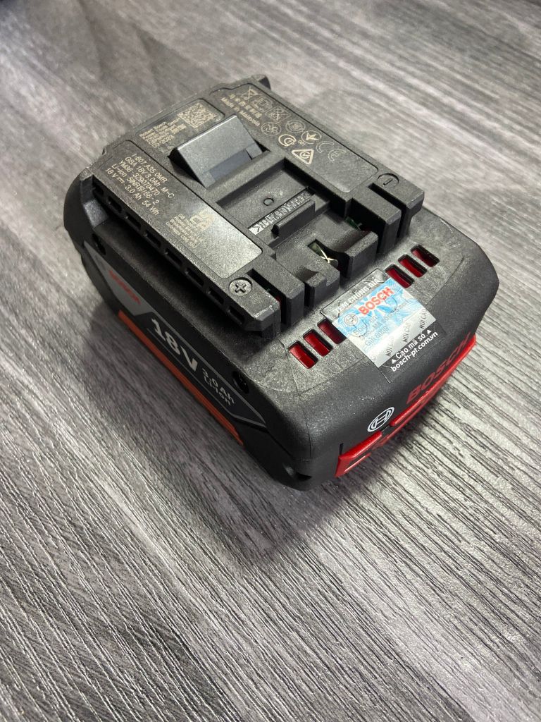 Pin 18V 3.0Ah Bosch 1600Z00037