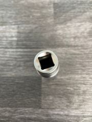 15mm Đầu tuýp 6 cạnh dài 3/8'' Kingtony 323515M