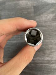 15mm Đầu tuýp 6 cạnh dài 3/8'' Kingtony 323515M
