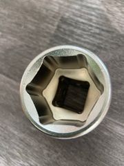 Đầu tuýp lục giác 3/4 inch size 32mm Total THHAST34321
