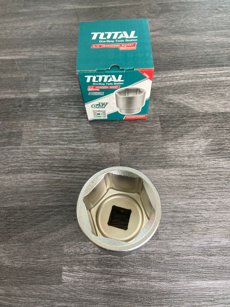 Đầu tuýp lục giác 3/4 inch size 50mm Total THHAST34501