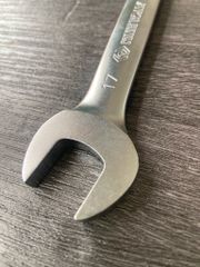 17mm Cờ lê vòng miệng tự động lắc léo Kingtony 373017M