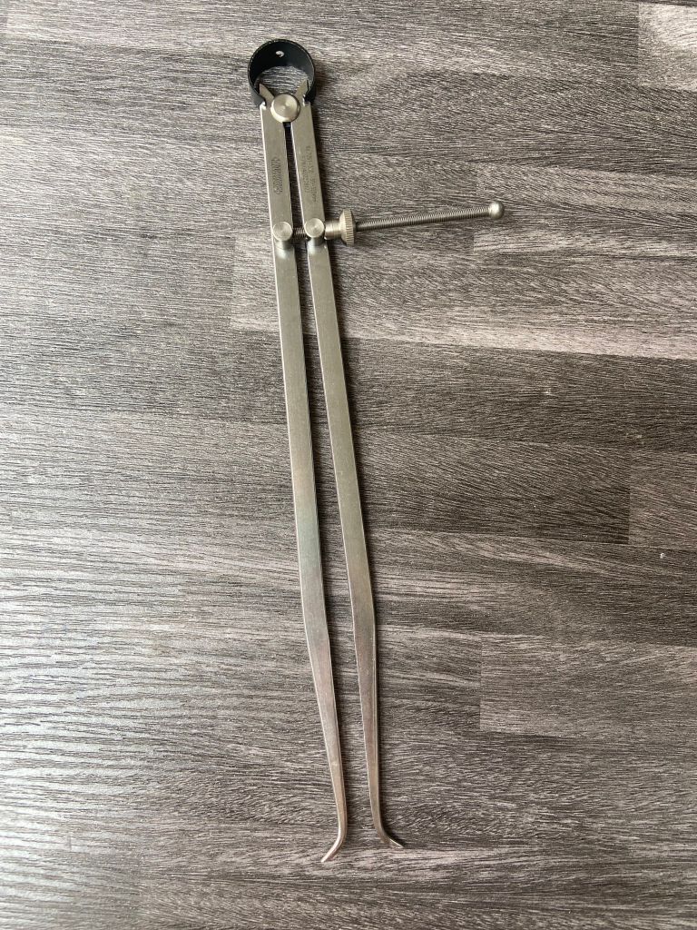 Compa cơ khí đo trong INSIZE 7261-300