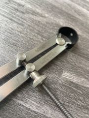 Compa cơ khí đo trong INSIZE 7261-300