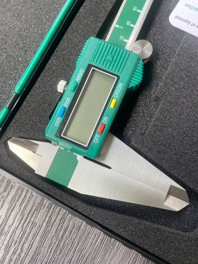 0-300mm Thước cặp điện tử hiển thị kỹ thuật số SATA 91513