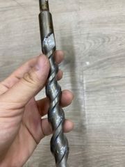 SDS-PLUS MŨI KHOAN BÊ TÔNG HỢP KIM 16X210MM Makita B-56122