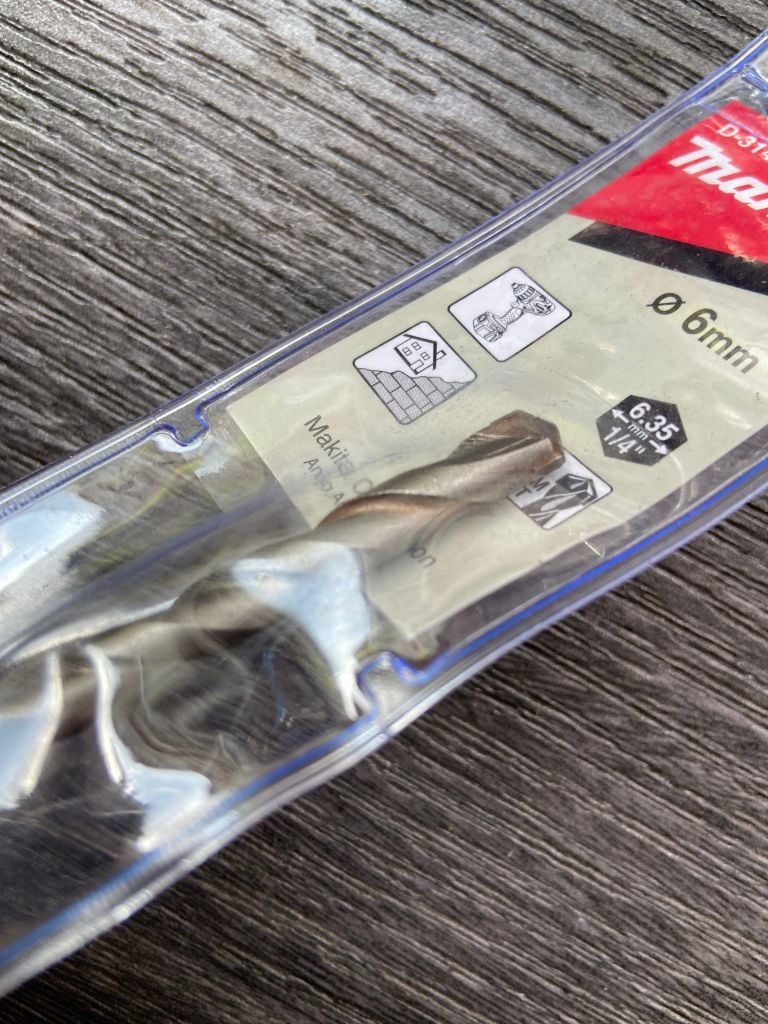 MŨI KHOAN TƯỜNG (CHUÔI LỤC GIÁC) 6X100MM Makita D-31491