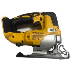 Máy cưa cầm tay 20V Dewalt DCS334B