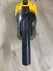 Máy hút bụi 20V động cơ gắn liền hiệu Dewalt DCV501LN-B1 (Chưa Pin & Sạc)