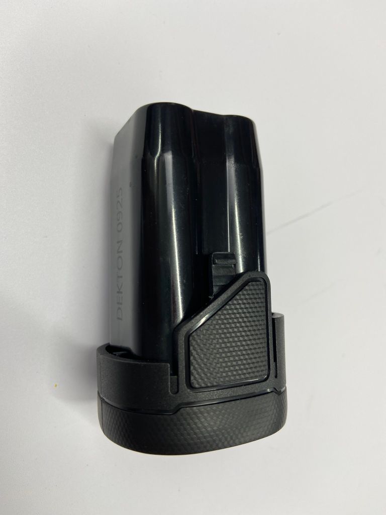 Pin 16.8V 2.5Ah Dekton D16-B2500TP