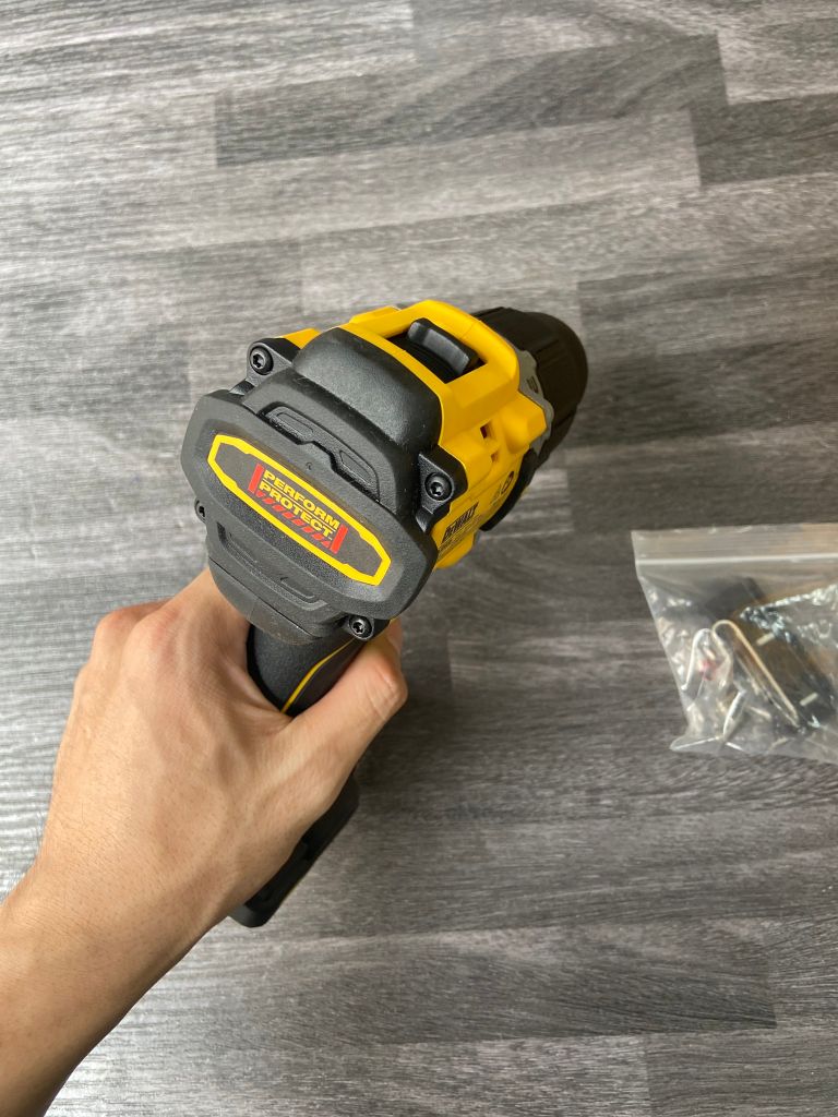 Máy khoan động lực dùng pin 20V Dewalt DCD806N-B1