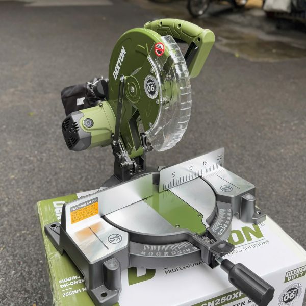 255mm Cắt Nhôm Cắt Gỗ DEKTON DK-CN250XPLUS