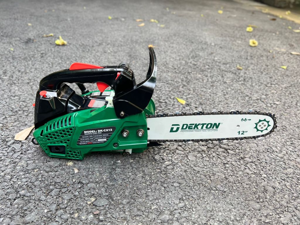 12 inch Cưa xăng pha nhớt DEKTON DK-CX12