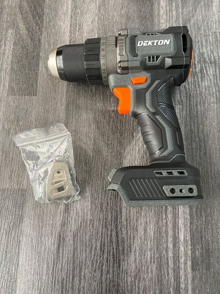 Thân máy khoan pin Dekton 90Nm M21-ID1390CP