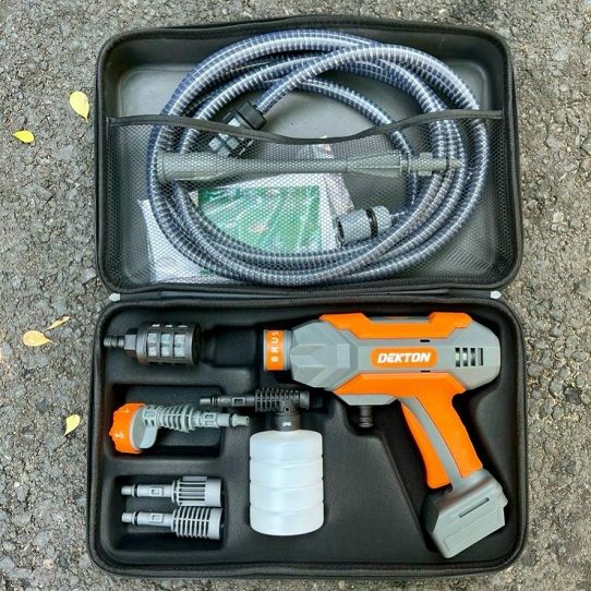 300W-50BAR Rửa Xe Pin Brushless DEKTON COMBO1SRX1401PLUS-1B4055A-1S25PRO