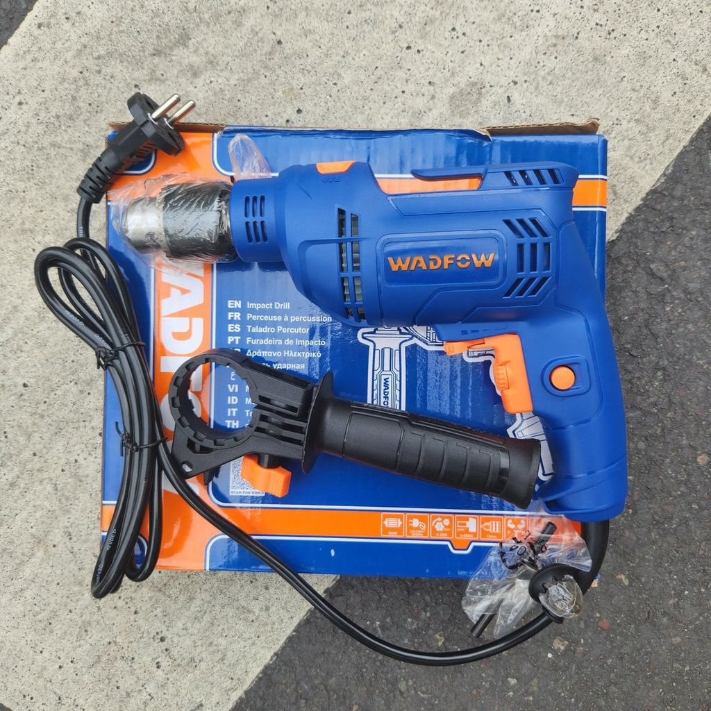 Máy khoan búa 550W