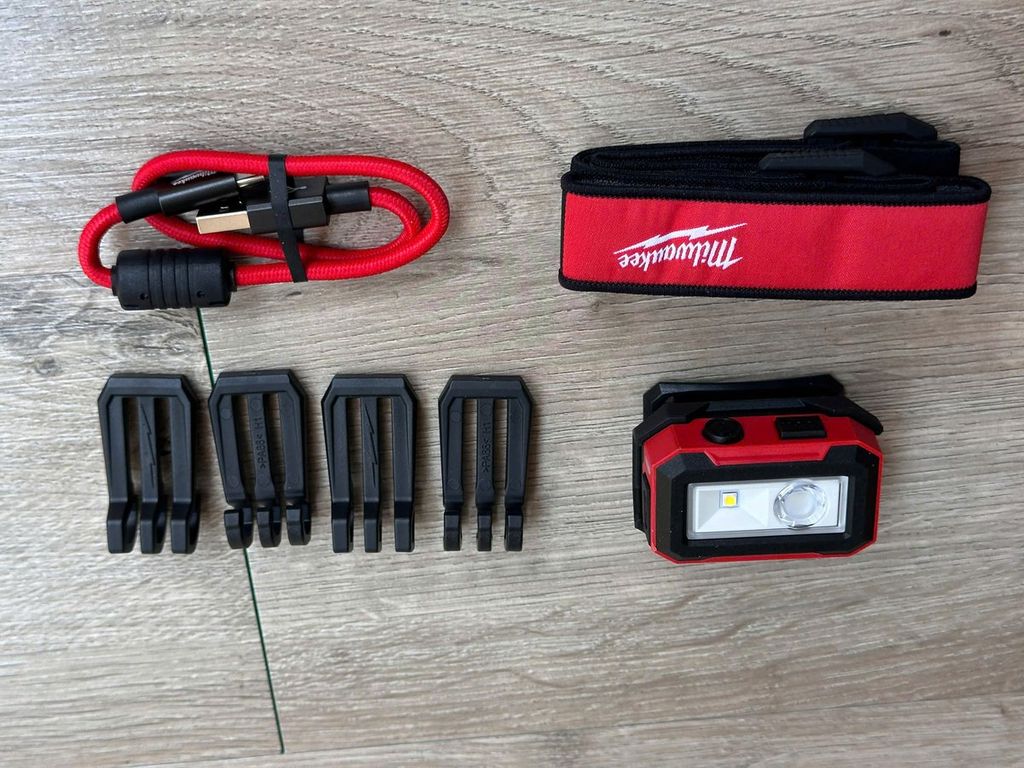 Đèn LED quấn đầu IR HL450 MILWAUKEE