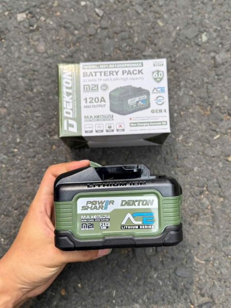 6.0Ah / 21V / Dòng xả max 120A - Pin (màu olive) DEKTON M21-B6120XPROMAX