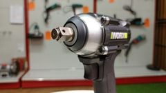 Máy siết bulon cầm tay 20V Worx WE272.9