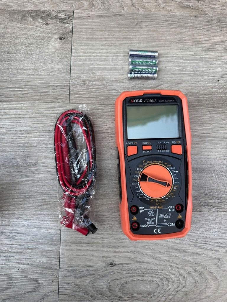 Đồng hồ vạn năng điện tử VICTOR VC9801A+