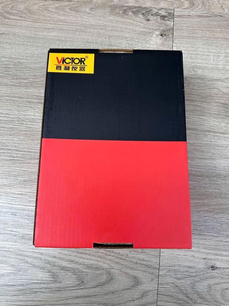 Đồng hồ vạn năng điện tử VICTOR VC9801A+