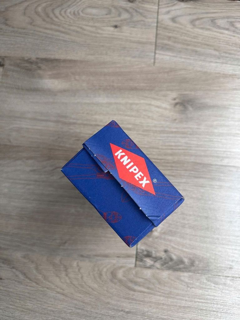 Kìm mở phe trong mũi thẳng Knipex 48 11 J1